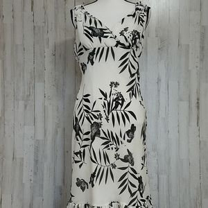 Scarlett Black & White Floral Sleeveless Dress